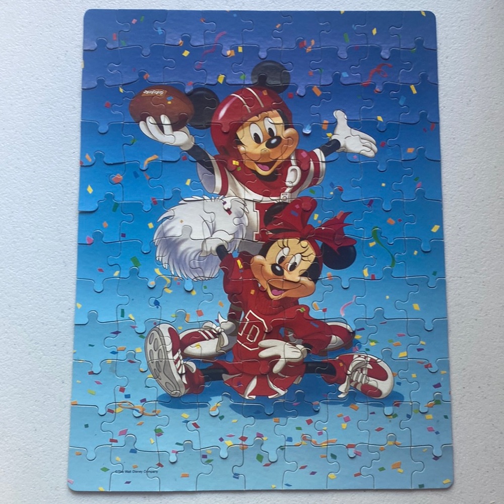 Vintage Mickey and Minnie 100 Piece Puzzle Golden 4649-43